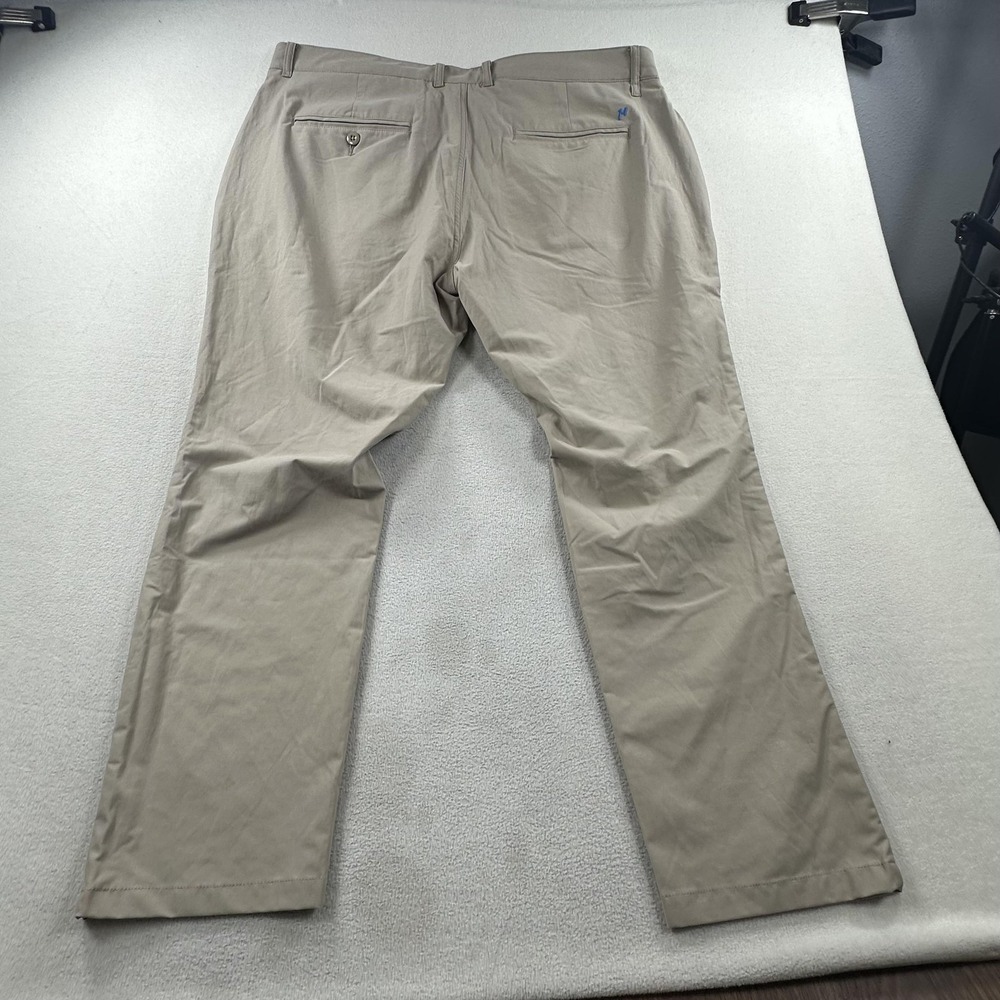 Mugsy Arnies Pants Mens 42 Beige Stretch Performance Golf Chino Khakis Office - Picture 3 of 11